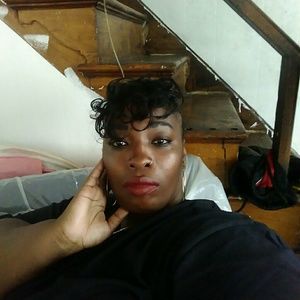 Meet your Posher, Lateefah